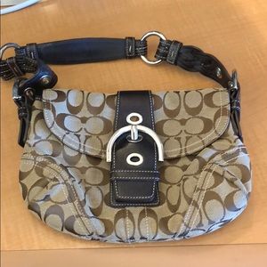 Coach shoulder bag new never been worn